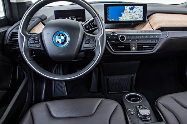 https://wcar.sets.lv/cars/BMW/i3 hečbeks/1389964752-BMW-i3_2014_800x600_wallpaper_7e.jpg